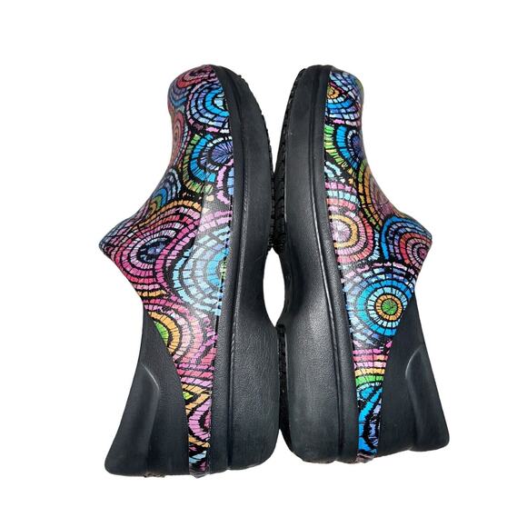 Crocs Neria Pro II Clog Work Slip On SR Shoes Women’s 6 Nursing - Picture 7 of 11